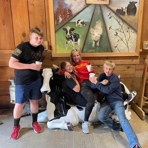 Meet your Posher, Tonya